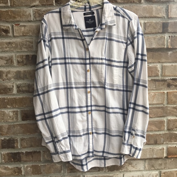 American Eagle Outfitters Tops - GUC American Eagle white/navy boyfriend flannel